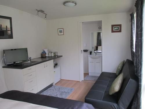 Surf City Lodge Gisborne Bagian luar foto
